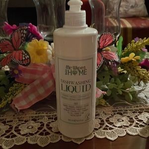 Mr. Wipes dishwashing liquid